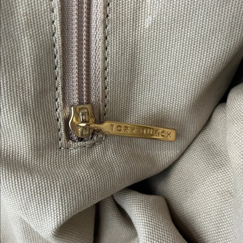 Tory Burch Large Ivory Canvas & Blue Vinyl Shoulder Beach Tote Bag Handbag - Picture 14 of 15